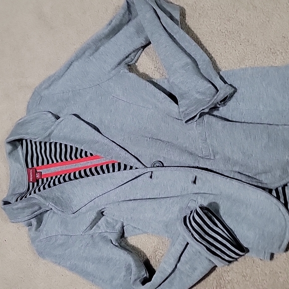Merona t-shirt blazer size small - Picture 2 of 4
